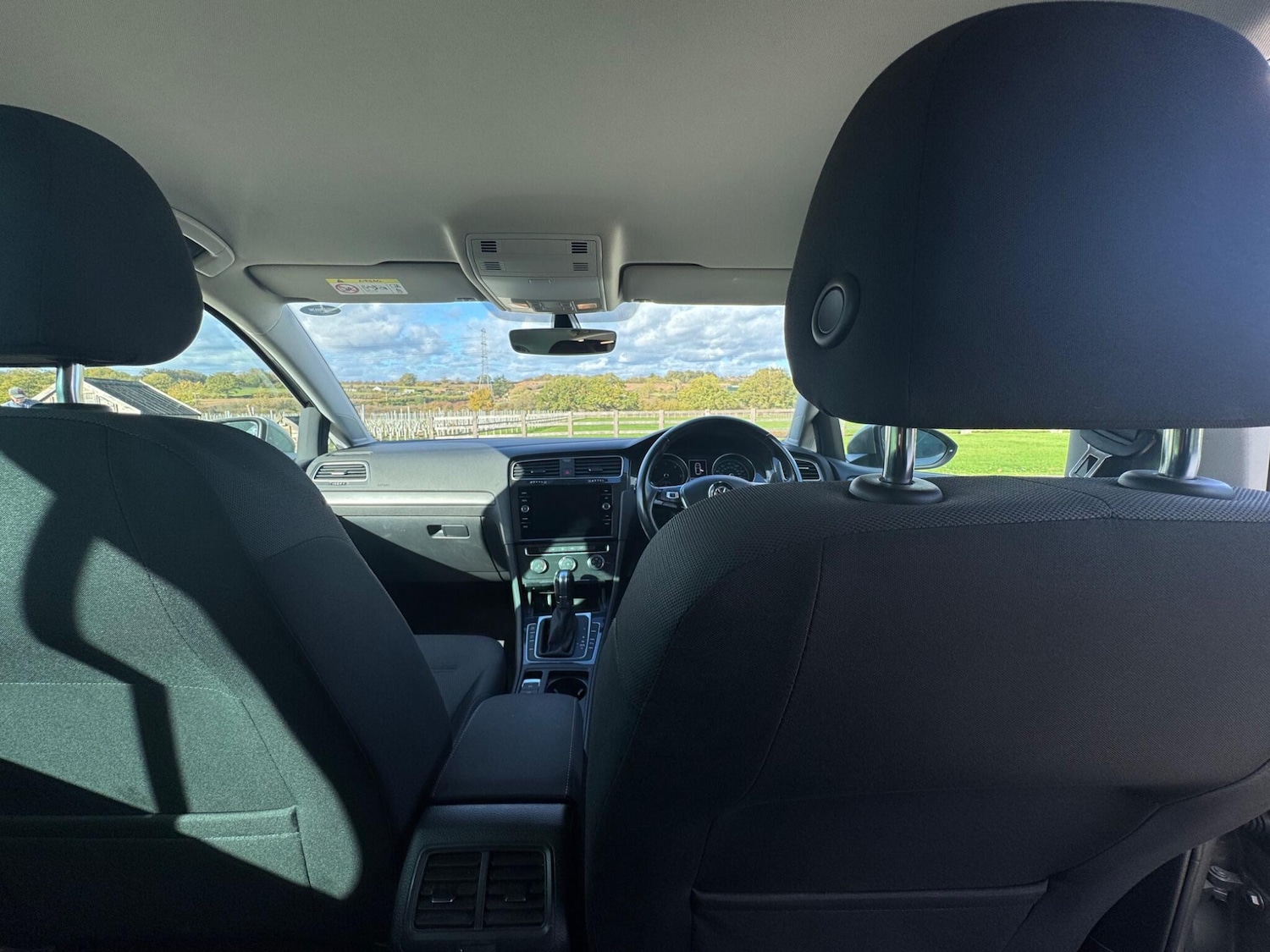 Used Volkswagen Golf 2019 for sale - 76370583: Photo 22