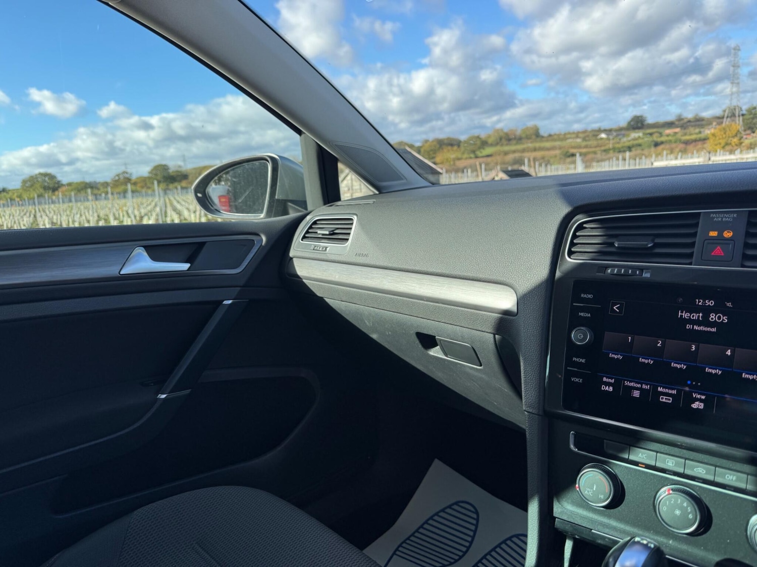Used Volkswagen Golf 2019 for sale - 76370583: Photo 25