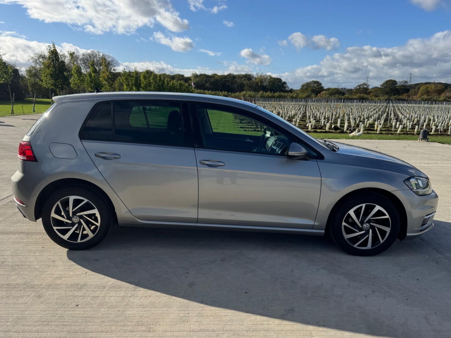 Used Volkswagen Golf 2019 for sale - 76370583: Photo 5