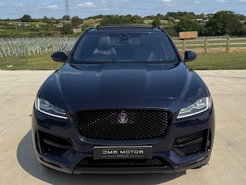 Used Jaguar F-Pace 2017 for sale - 75431041: Photo