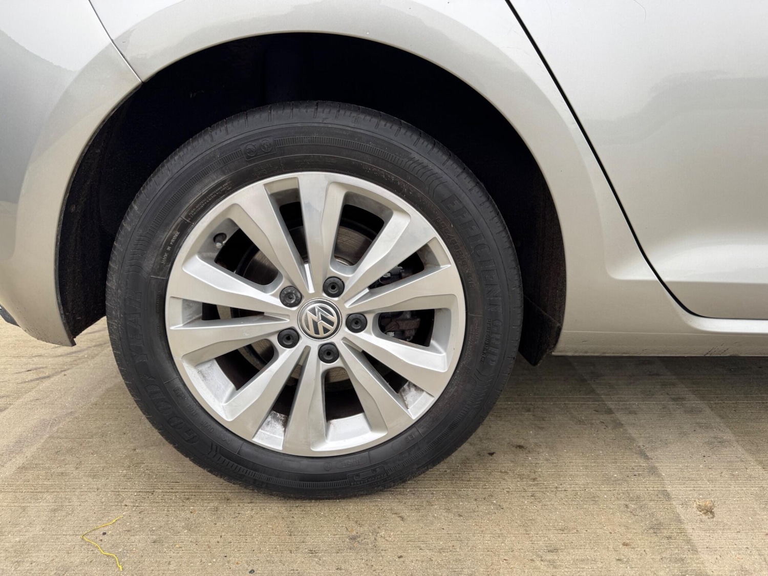 Used Volkswagen Golf 2017 for sale - 76975841: Photo 14