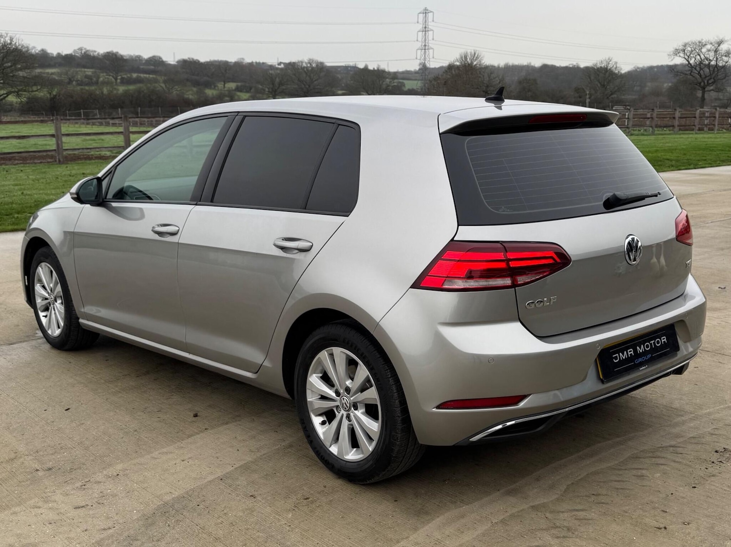 Used Volkswagen Golf 2017 for sale - 76975841: Photo 8