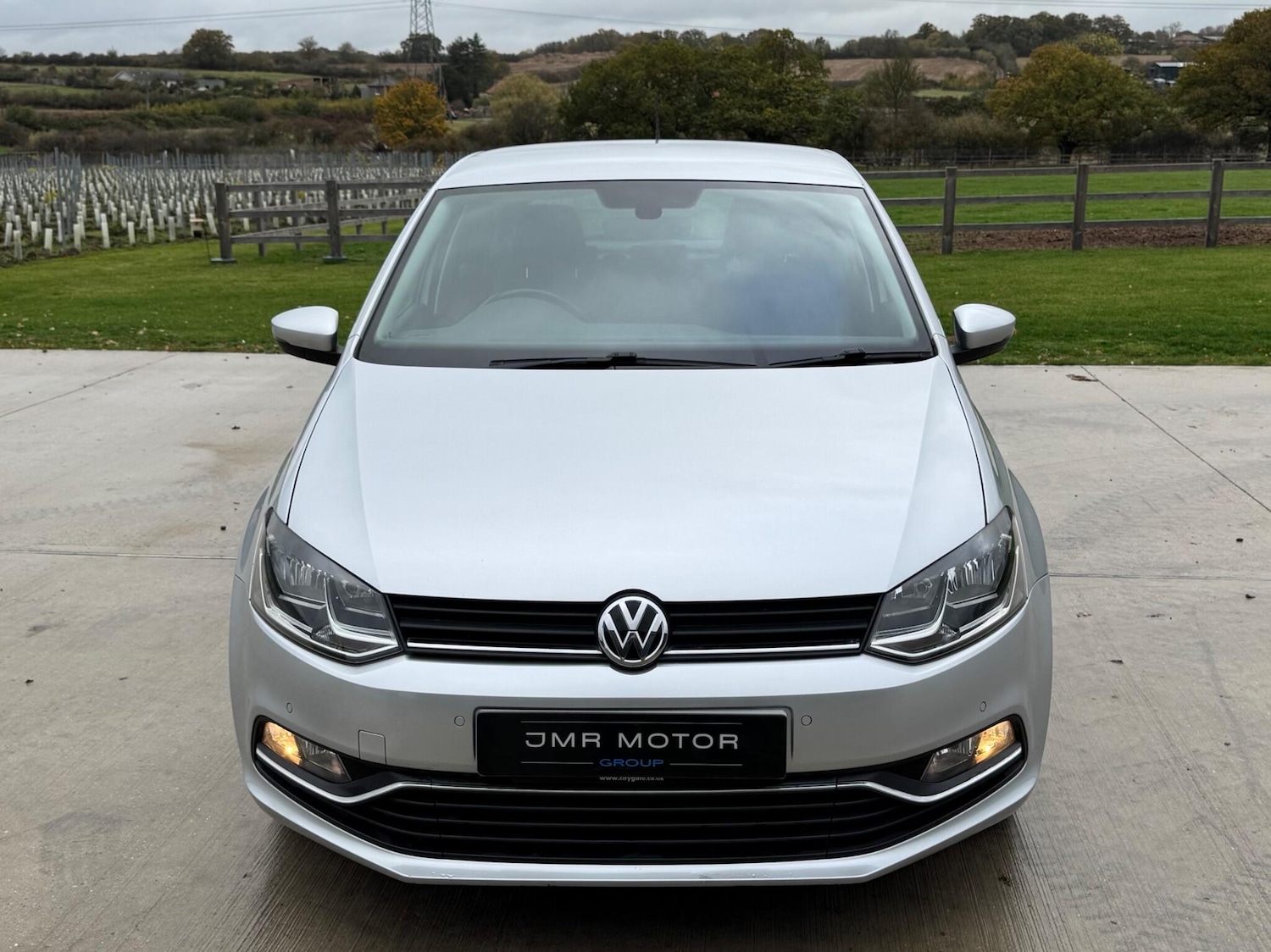 Used Volkswagen Polo 2016 for sale - 77440948: Photo 2