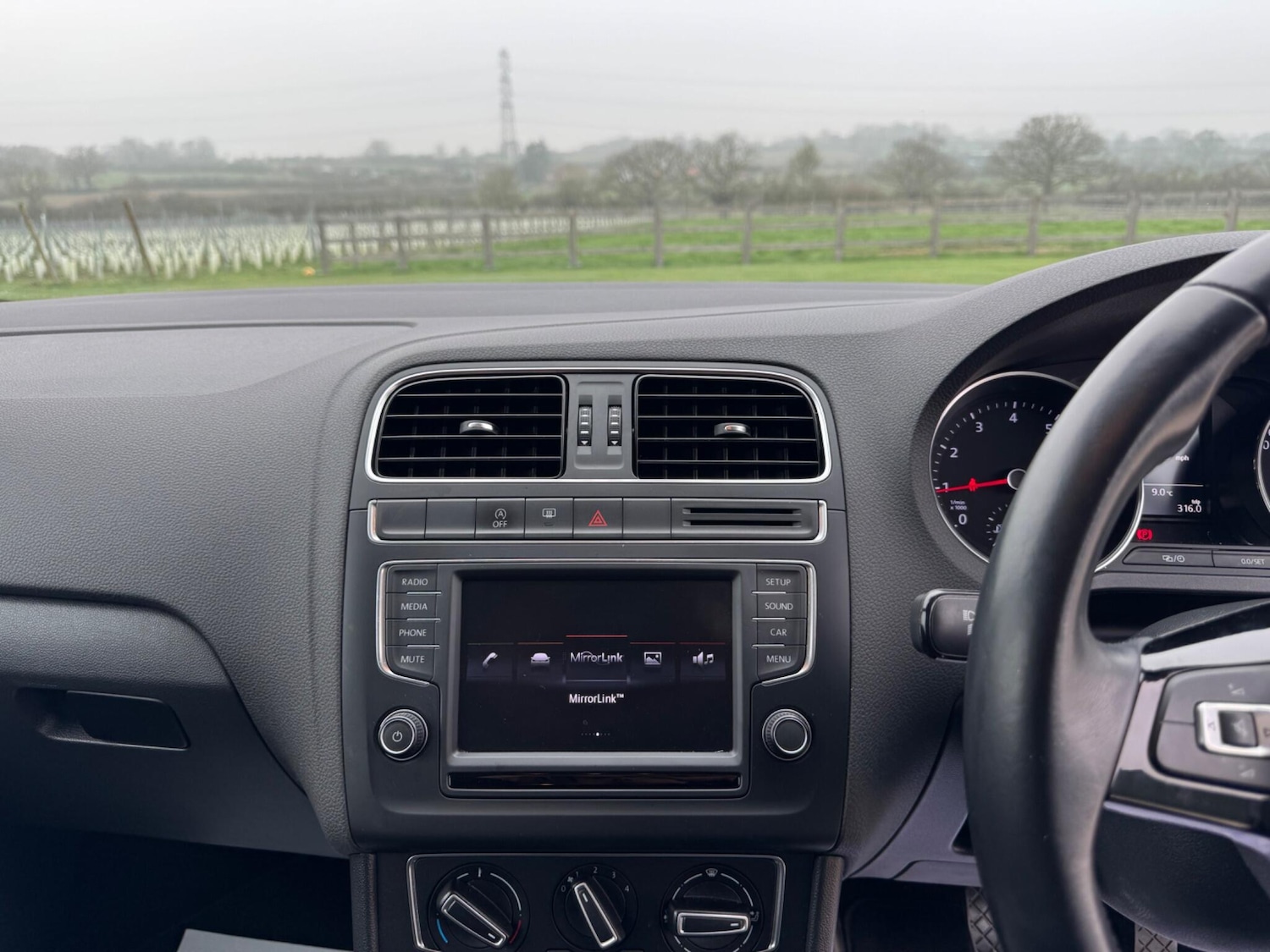 Used Volkswagen Polo for sale - 77808091: Photo 28