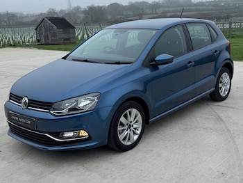 Used Volkswagen Polo 2015 for sale - 77808091: Photo