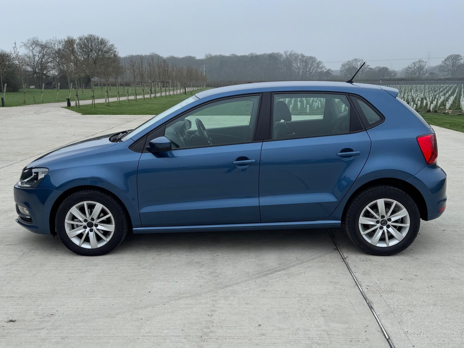 Used Volkswagen Polo for sale - 77808091: Photo 4