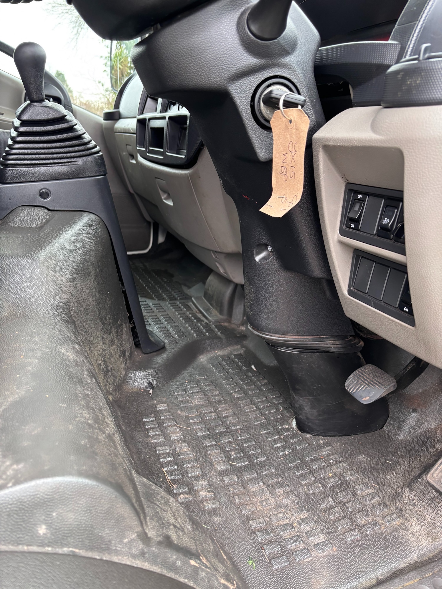 Used Nissan Cabstar 2015 for sale - 77715333: Photo 9