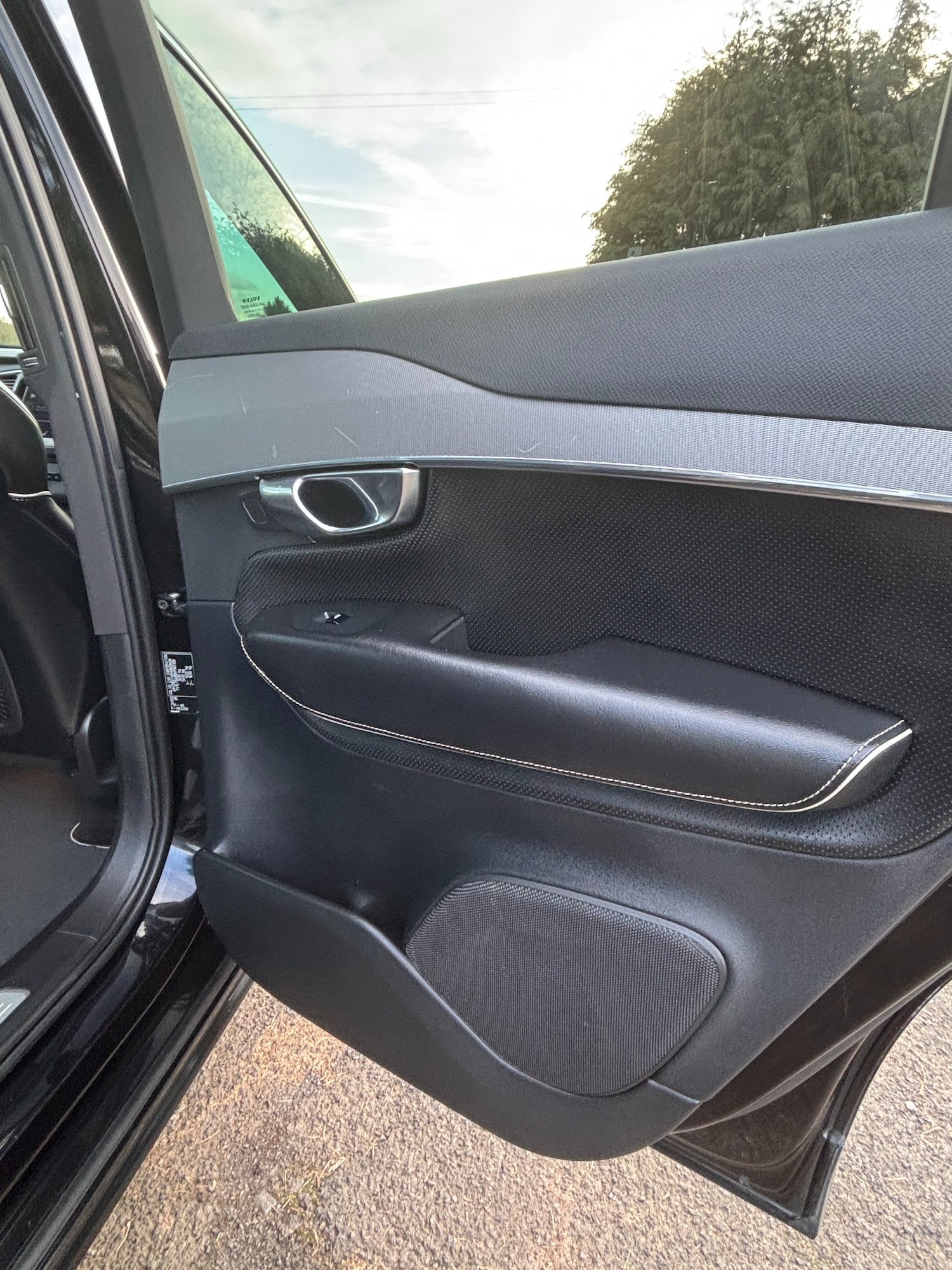 Used Volvo XC90 2016 for sale - 77729130: Photo 25