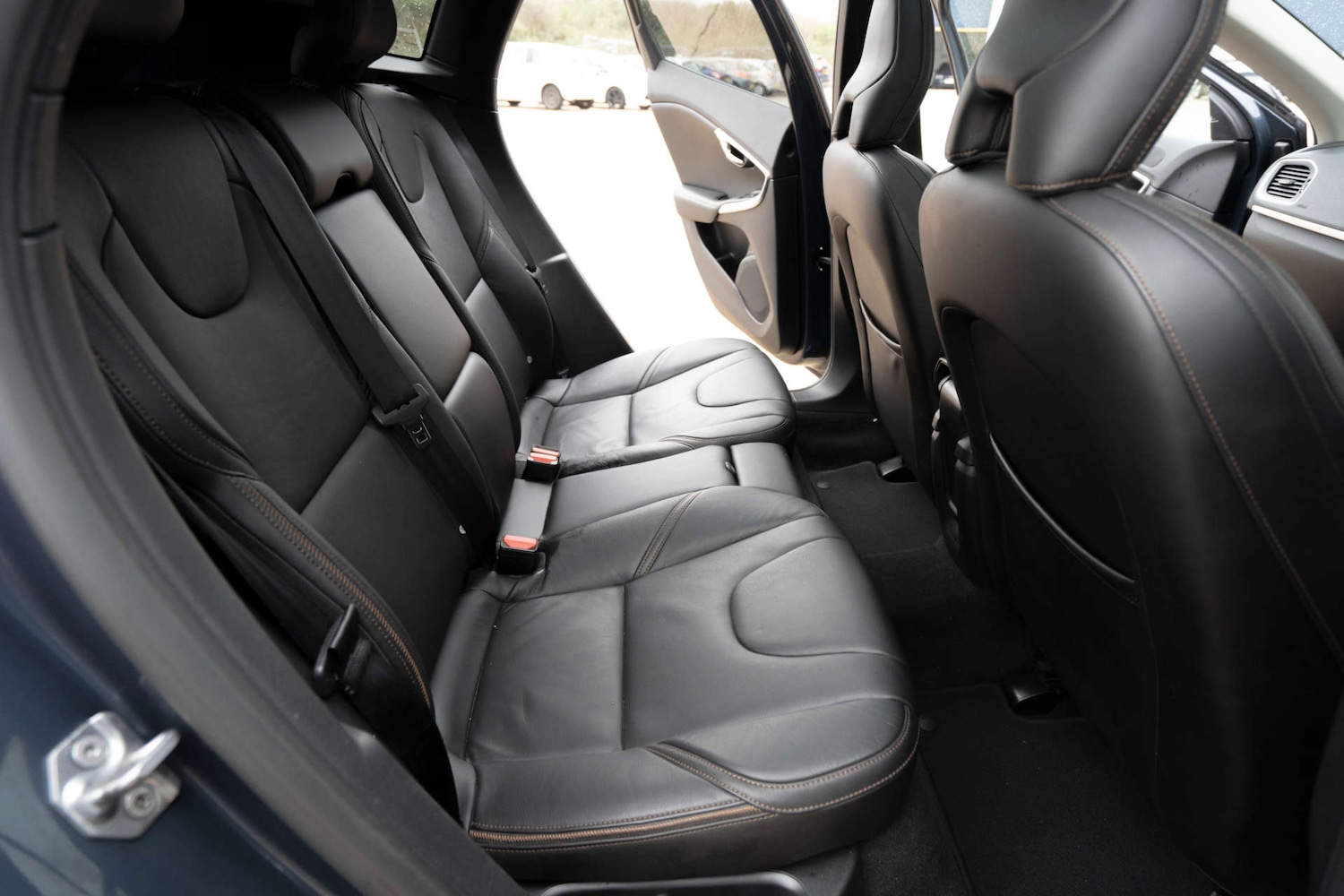 Used Volvo V40 2018 for sale - 76829994: Photo 10