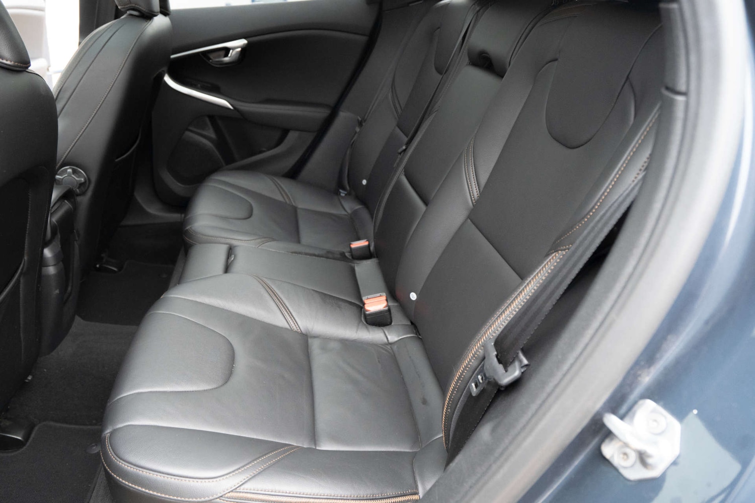 Used Volvo V40 2018 for sale - 76829994: Photo 11