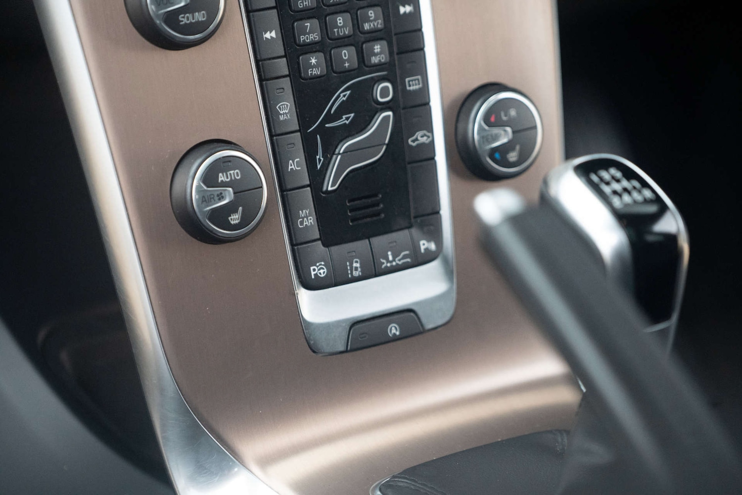 Used Volvo V40 2018 for sale - 76829994: Photo 20