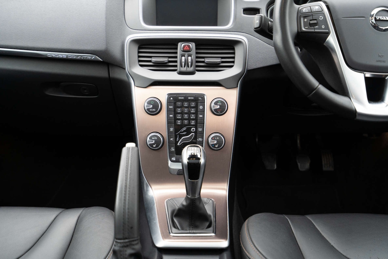 Used Volvo V40 2018 for sale - 76829994: Photo 26