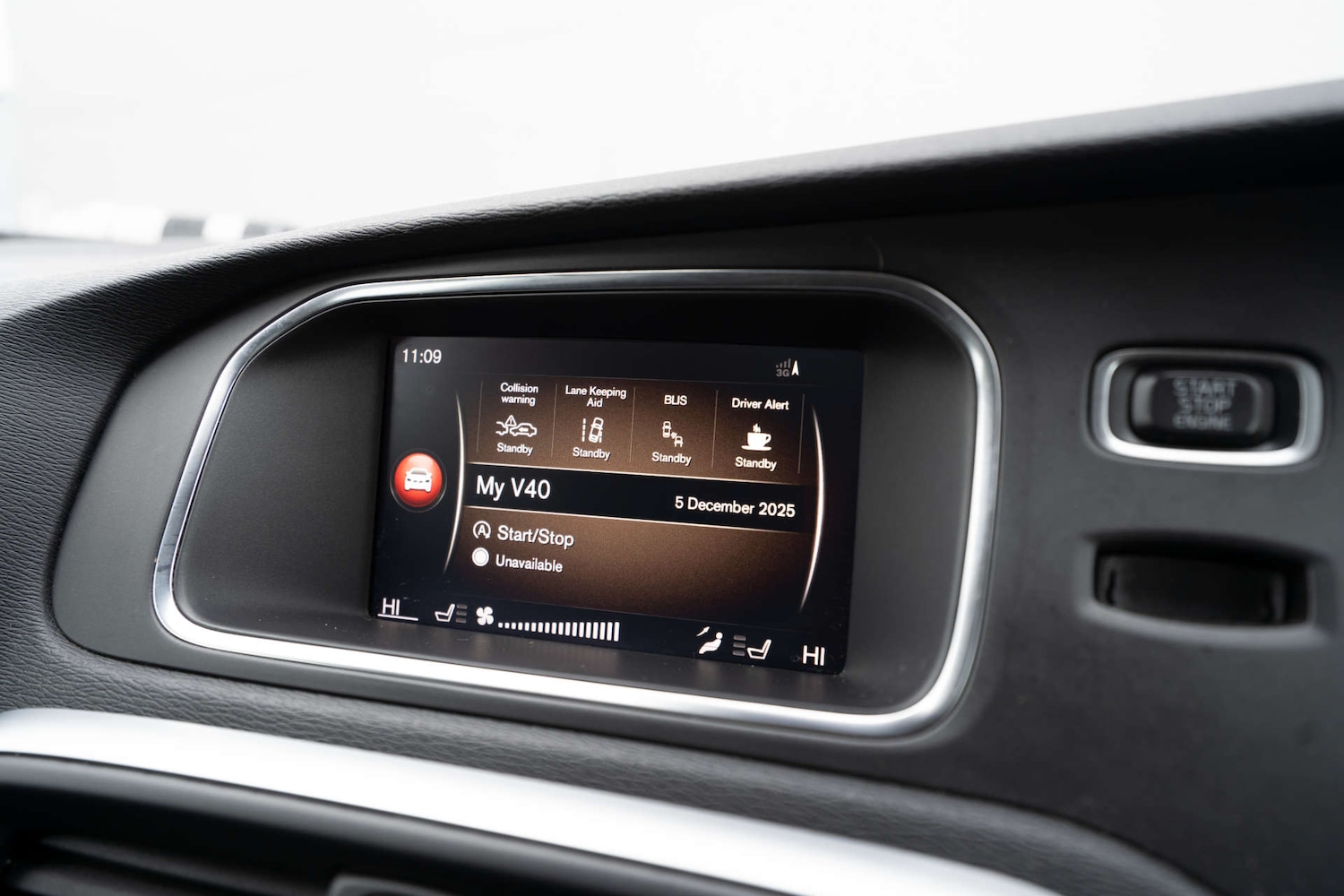 Used Volvo V40 2018 for sale - 76829994: Photo 28