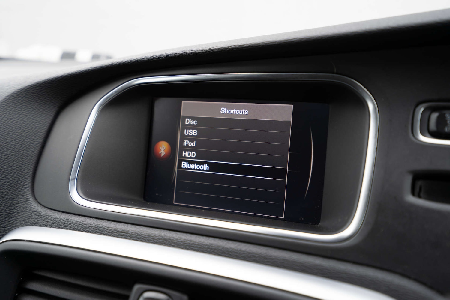 Used Volvo V40 2018 for sale - 76829994: Photo 30