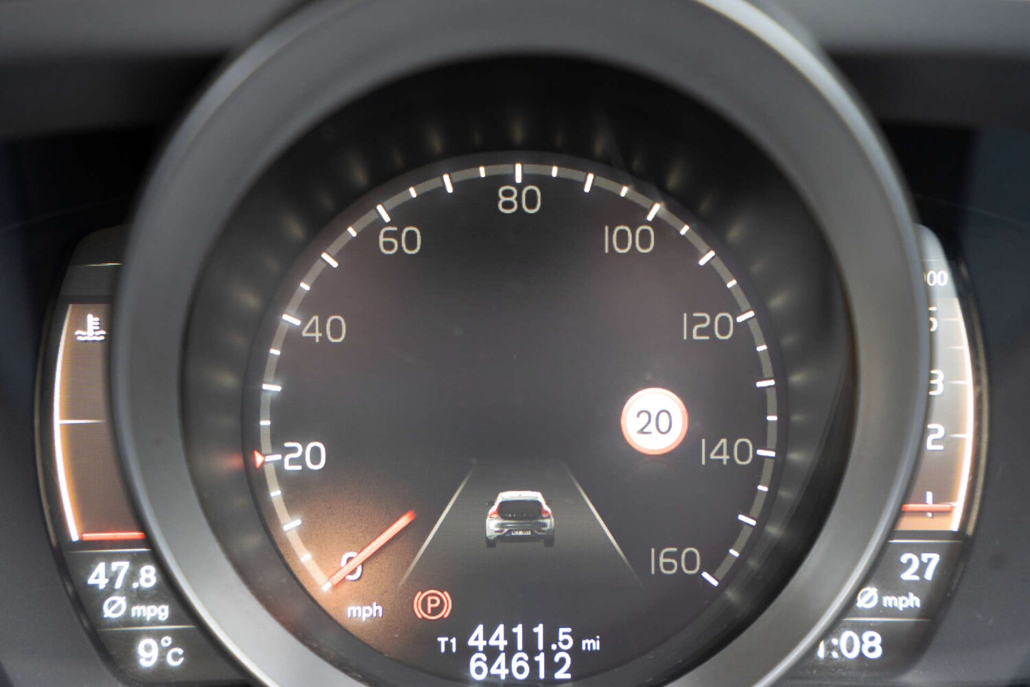 Used Volvo V40 2018 for sale - 76829994: Photo 34