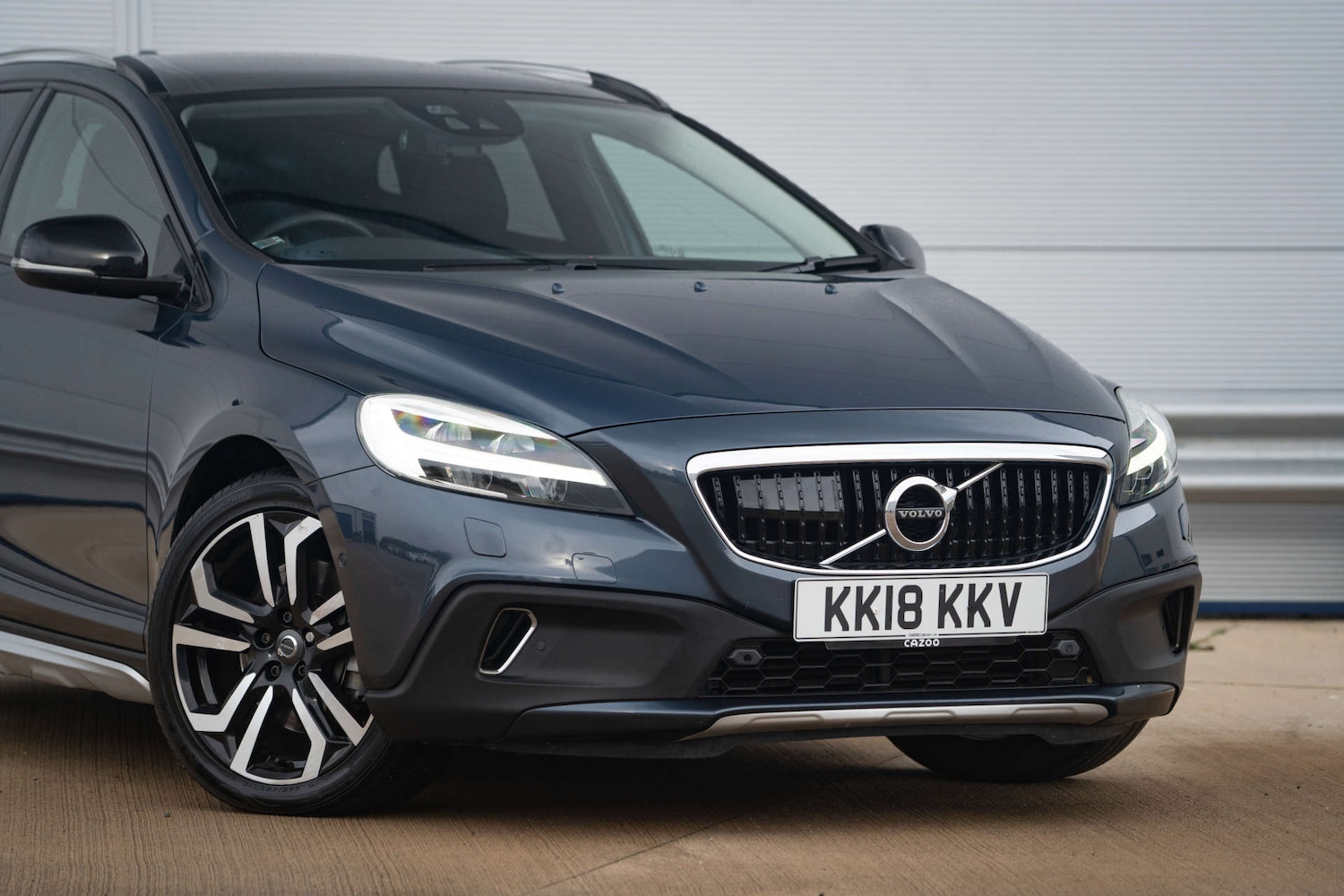 Used Volvo V40 2018 for sale - 76829994: Photo 56