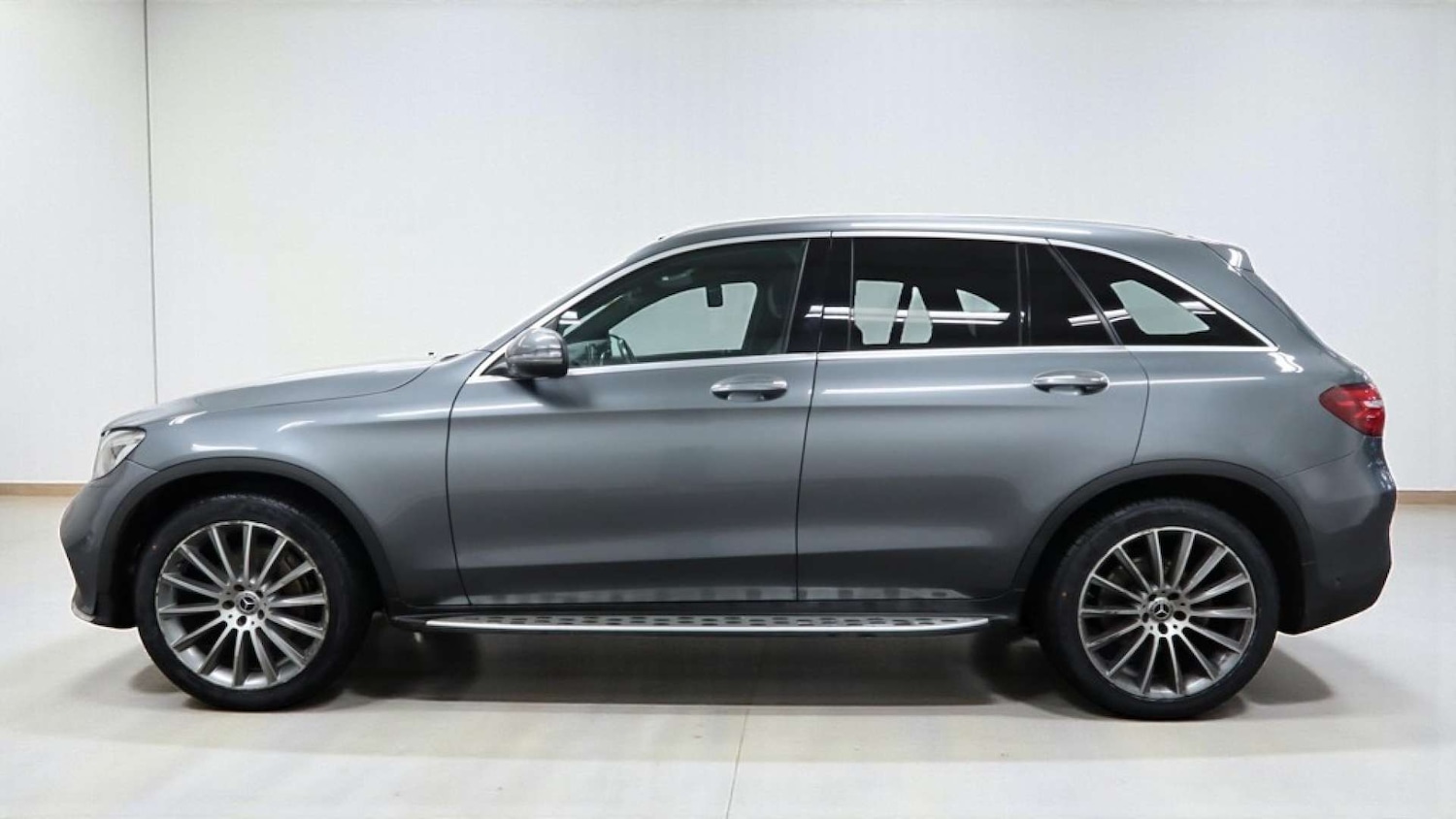 Used Mercedes-Benz GLC 2017 for sale - 77129051: Photo 6