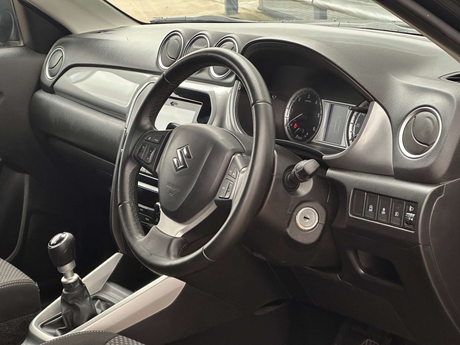 Used Suzuki Vitara 2017 for sale - 76829754: Photo 9