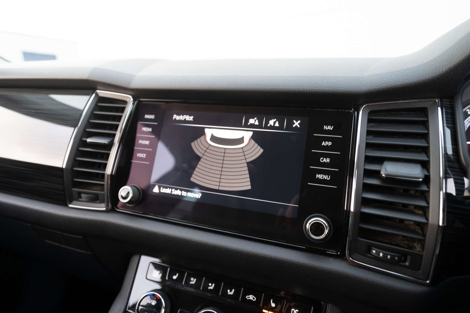 Used Skoda Kodiaq 2017 for sale - 76720238: Photo 28