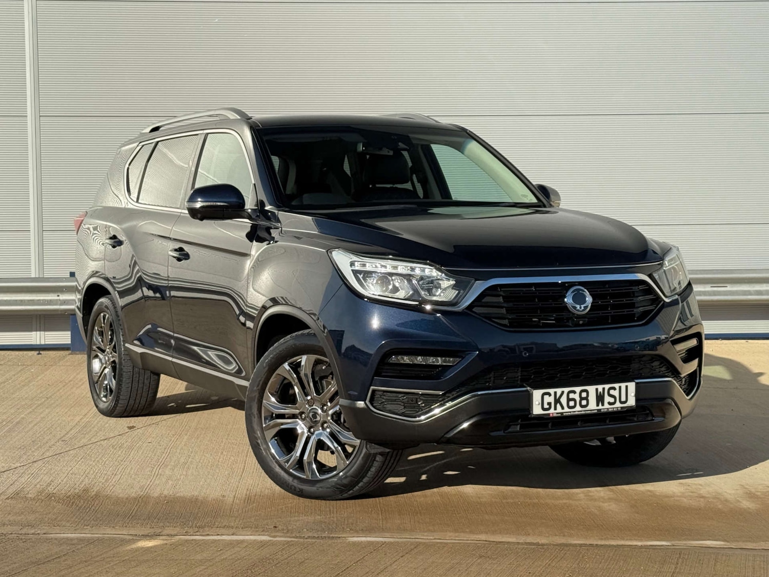 Used Ssangyong Rexton 2018 for sale - 76720228: Photo 1