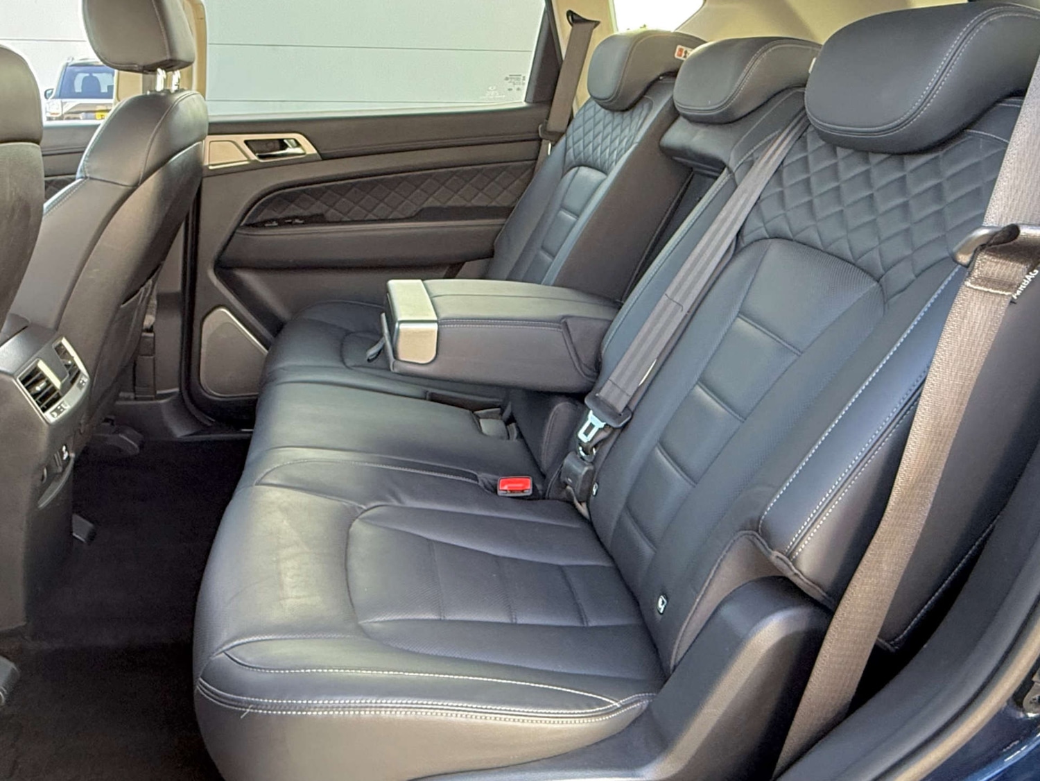 Used Ssangyong Rexton 2018 for sale - 76720228: Photo 13