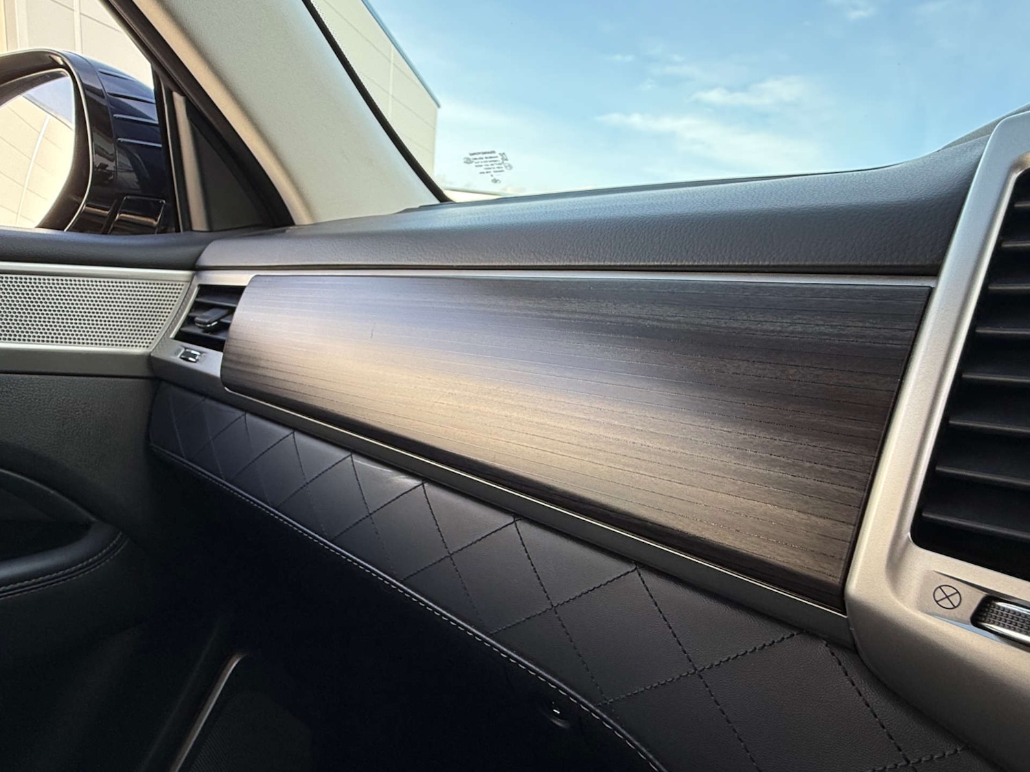 Used Ssangyong Rexton 2018 for sale - 76720228: Photo 39