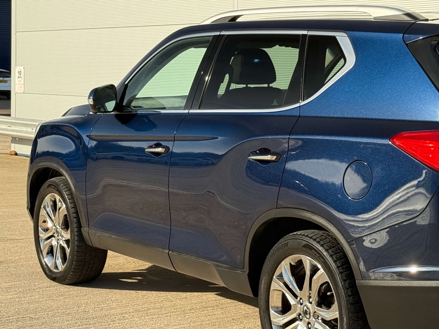 Used Ssangyong Rexton 2018 for sale - 76720228: Photo 56