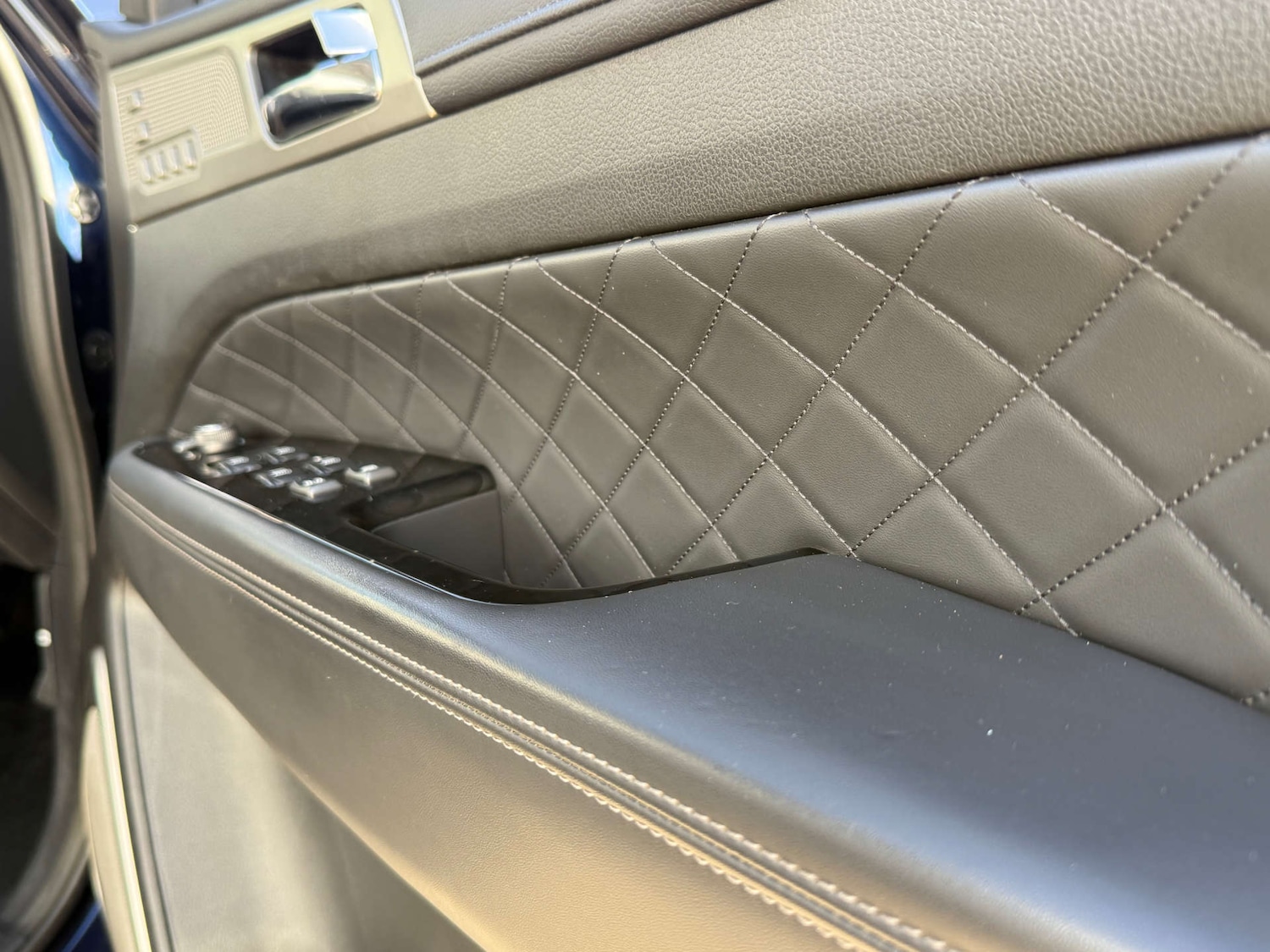 Used Ssangyong Rexton 2018 for sale - 76720228: Photo 9