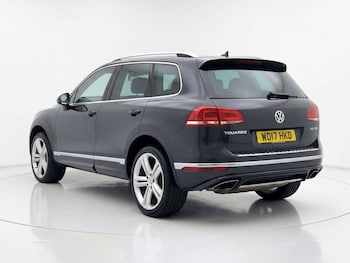 Used Volkswagen Touareg 2017 for sale - 78781463: Photo
