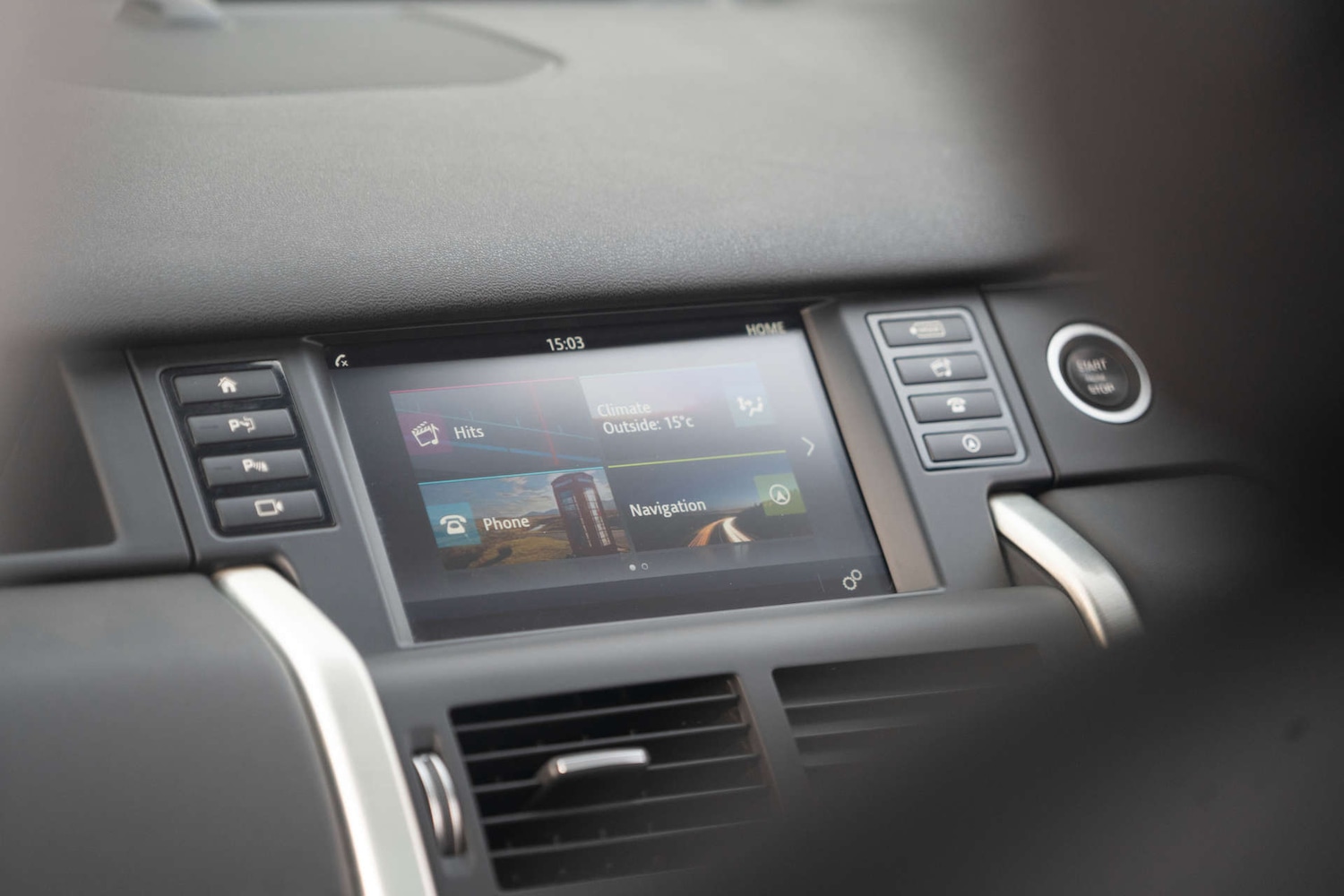 Used Land Rover Discovery Sport 2015 for sale - 76720214: Photo 16