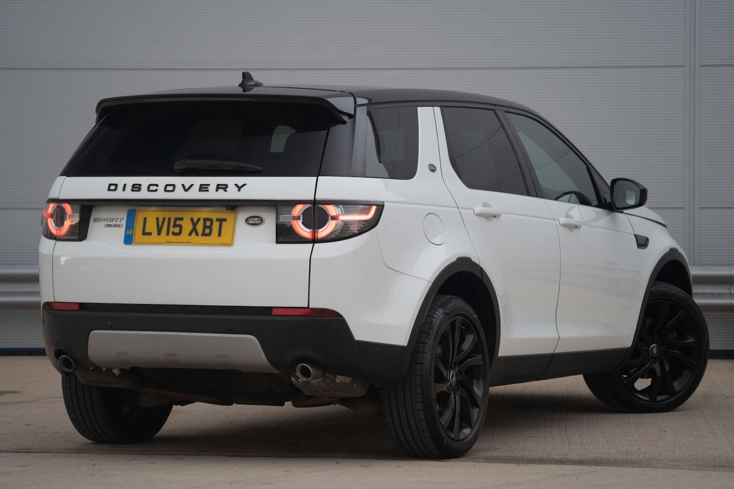 Used Land Rover Discovery Sport 2015 for sale - 76720214: Photo 3
