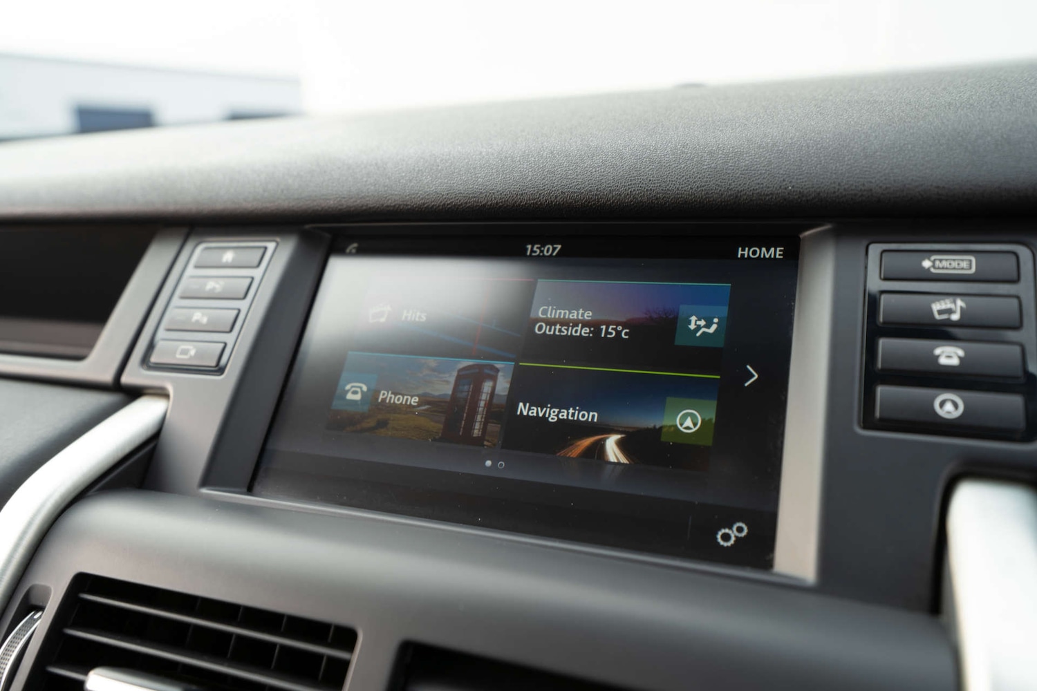 Used Land Rover Discovery Sport 2015 for sale - 76720214: Photo 33