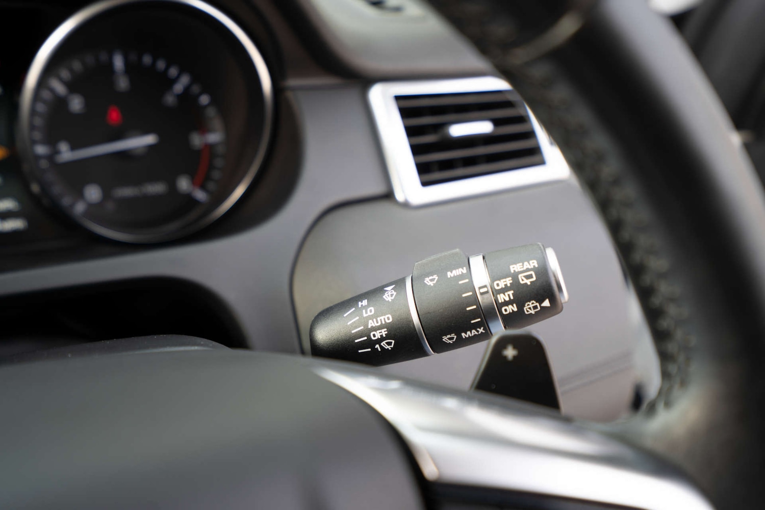 Used Land Rover Discovery Sport 2015 for sale - 76720214: Photo 40