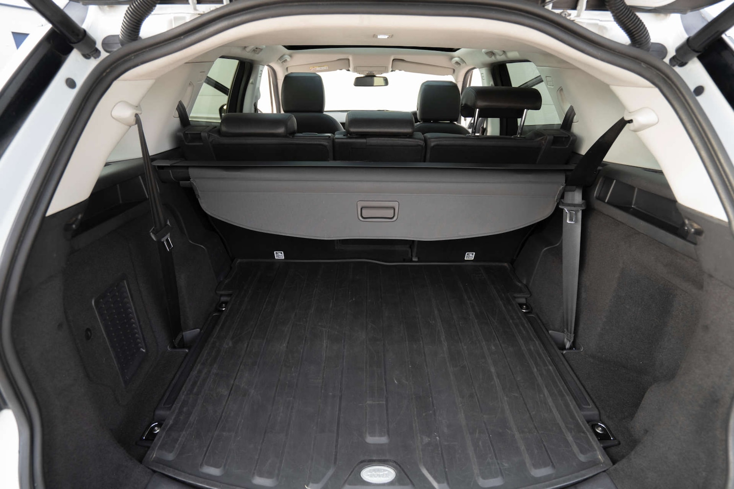 Used Land Rover Discovery Sport 2015 for sale - 76720214: Photo 42