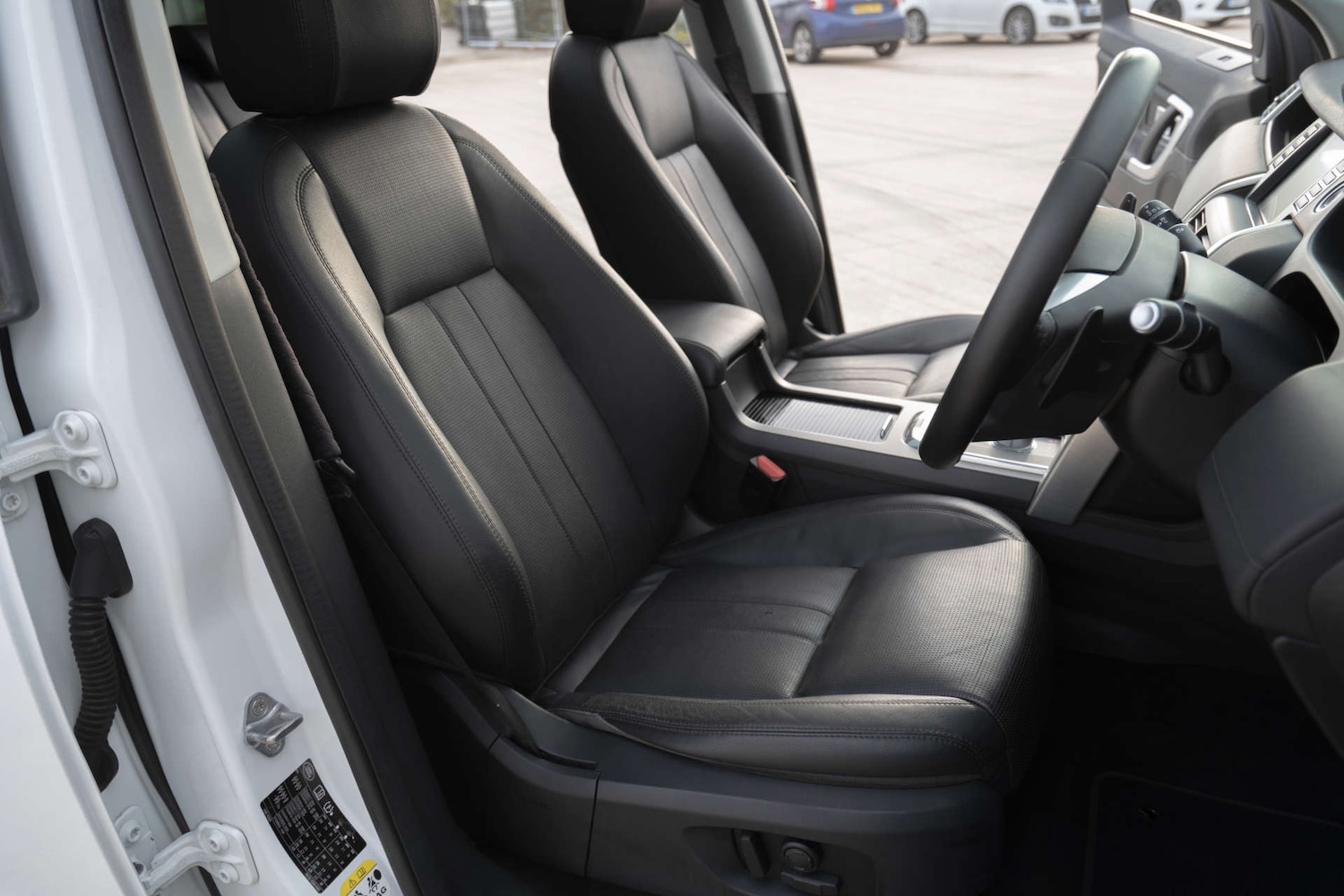 Used Land Rover Discovery Sport 2015 for sale - 76720214: Photo 6