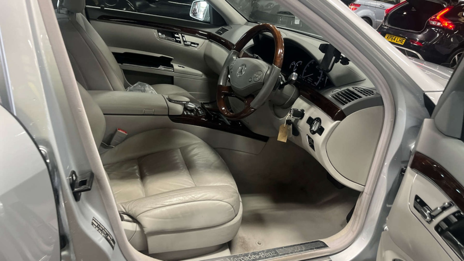 Used Mercedes-Benz S Class 2010 for sale - 77545048: Photo 8