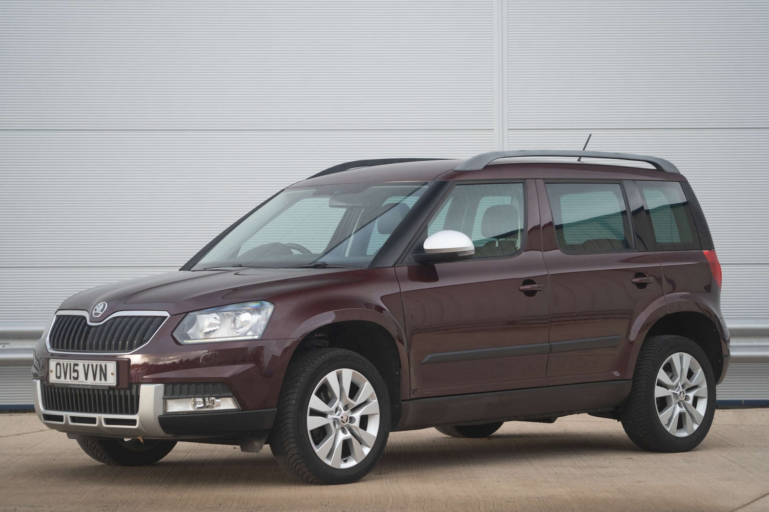 Used Skoda Yeti 2015 for sale - 76720245: Photo 2