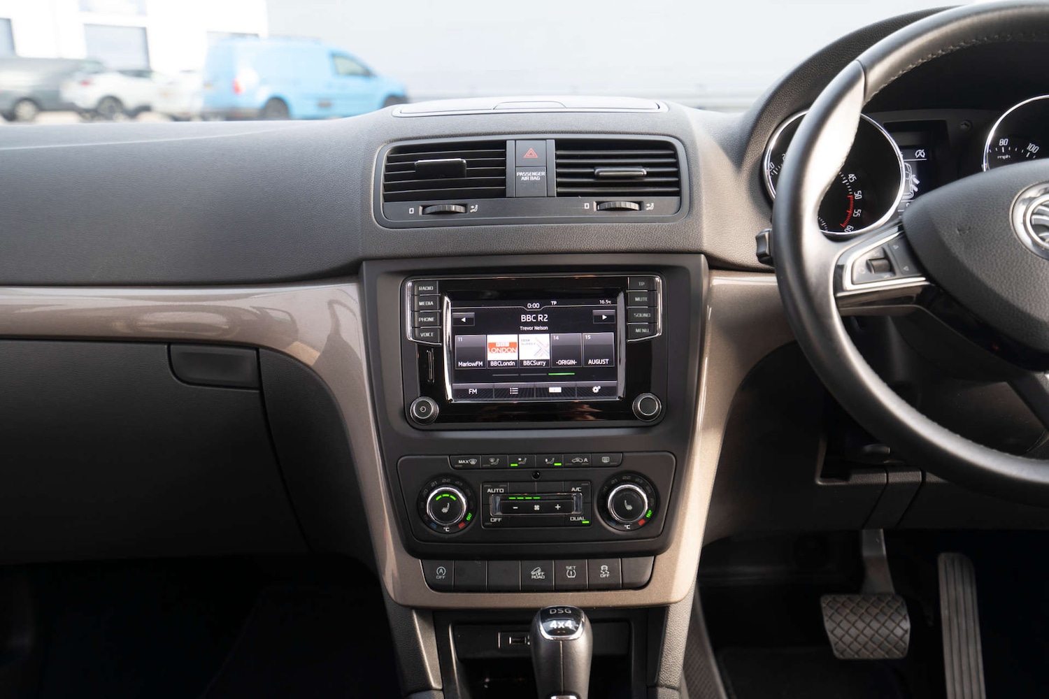 Used Skoda Yeti 2015 for sale - 76720245: Photo 24