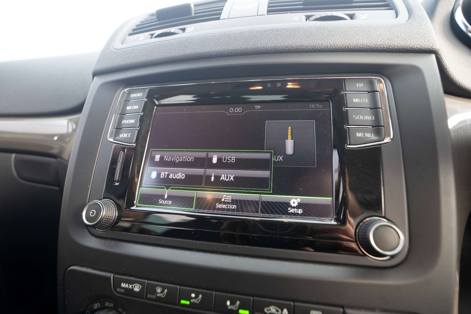 Used Skoda Yeti 2015 for sale - 76720245: Photo 25