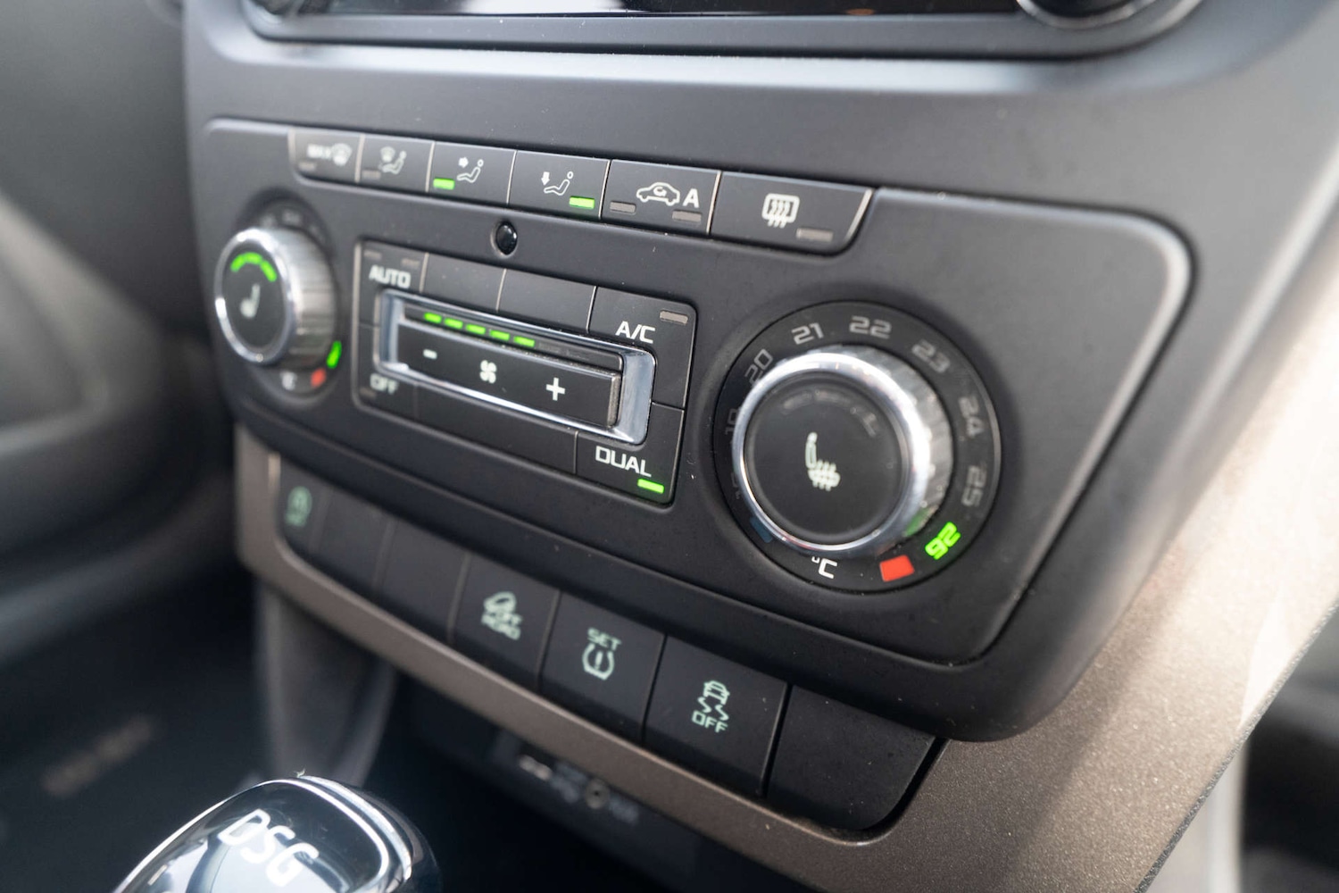 Used Skoda Yeti 2015 for sale - 76720245: Photo 27