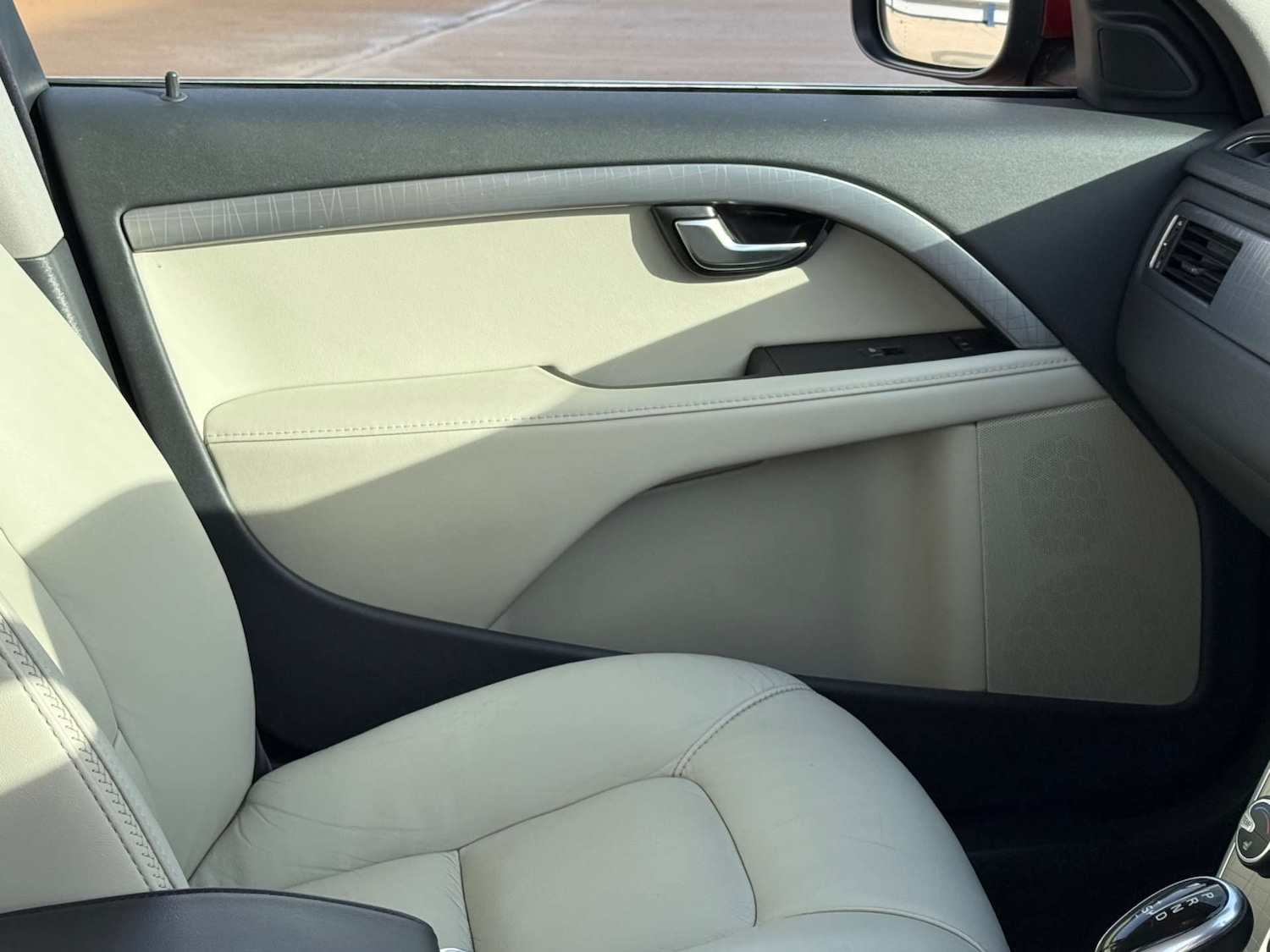 Used Volvo XC70 2014 for sale - 76830214: Photo 20