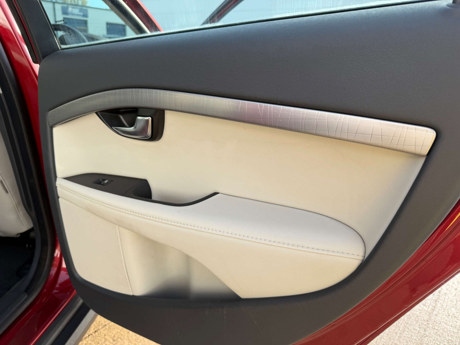 Used Volvo XC70 2014 for sale - 76830214: Photo 22