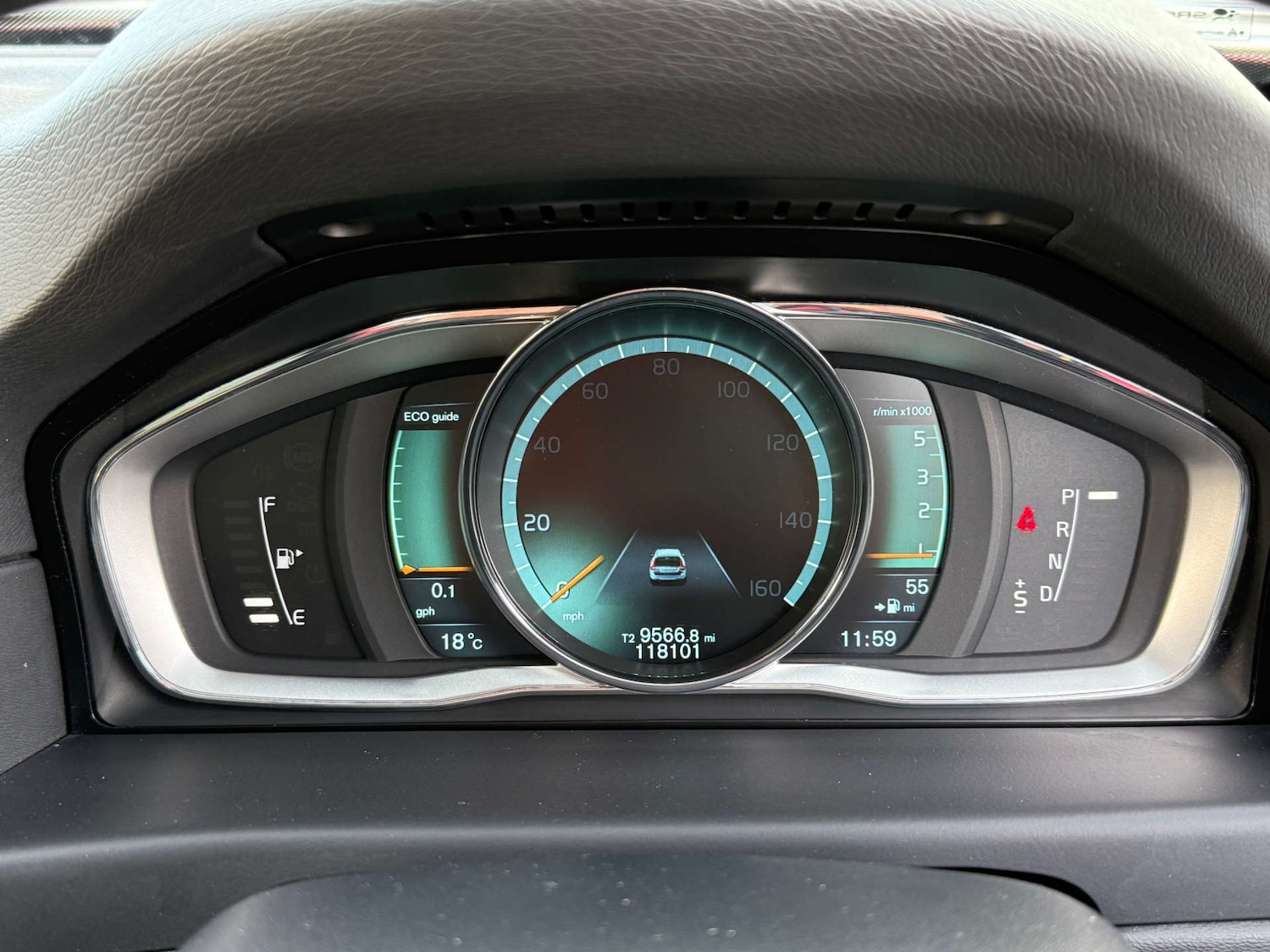 Used Volvo XC70 2014 for sale - 76830214: Photo 30