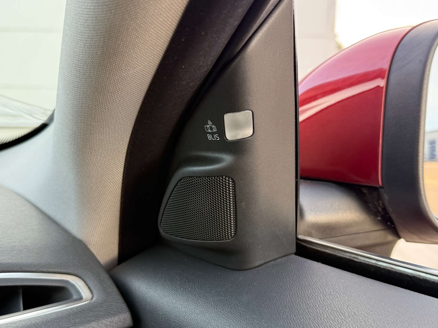 Used Volvo XC70 2014 for sale - 76830214: Photo 40