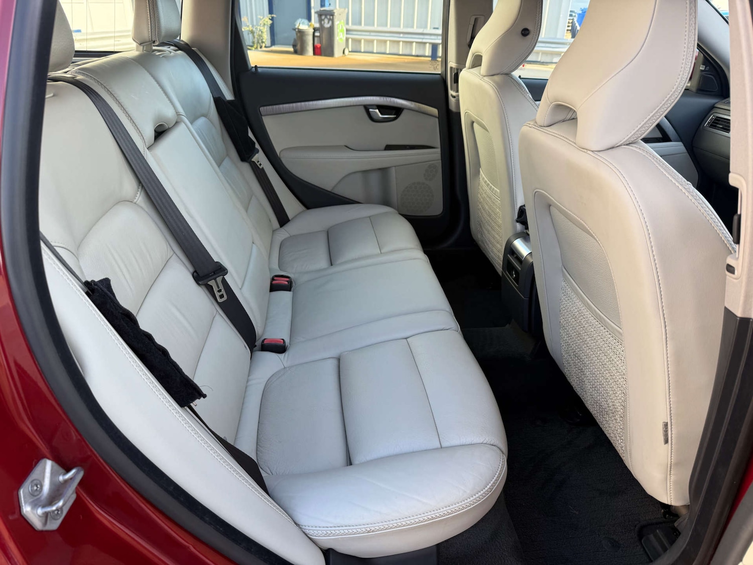 Used Volvo XC70 2014 for sale - 76830214: Photo 9