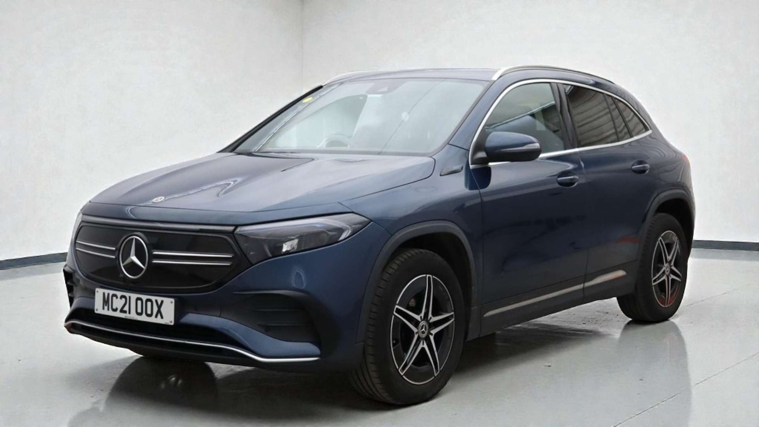 Used Mercedes-Benz EQA 2021 for sale - 77154651: Photo 2