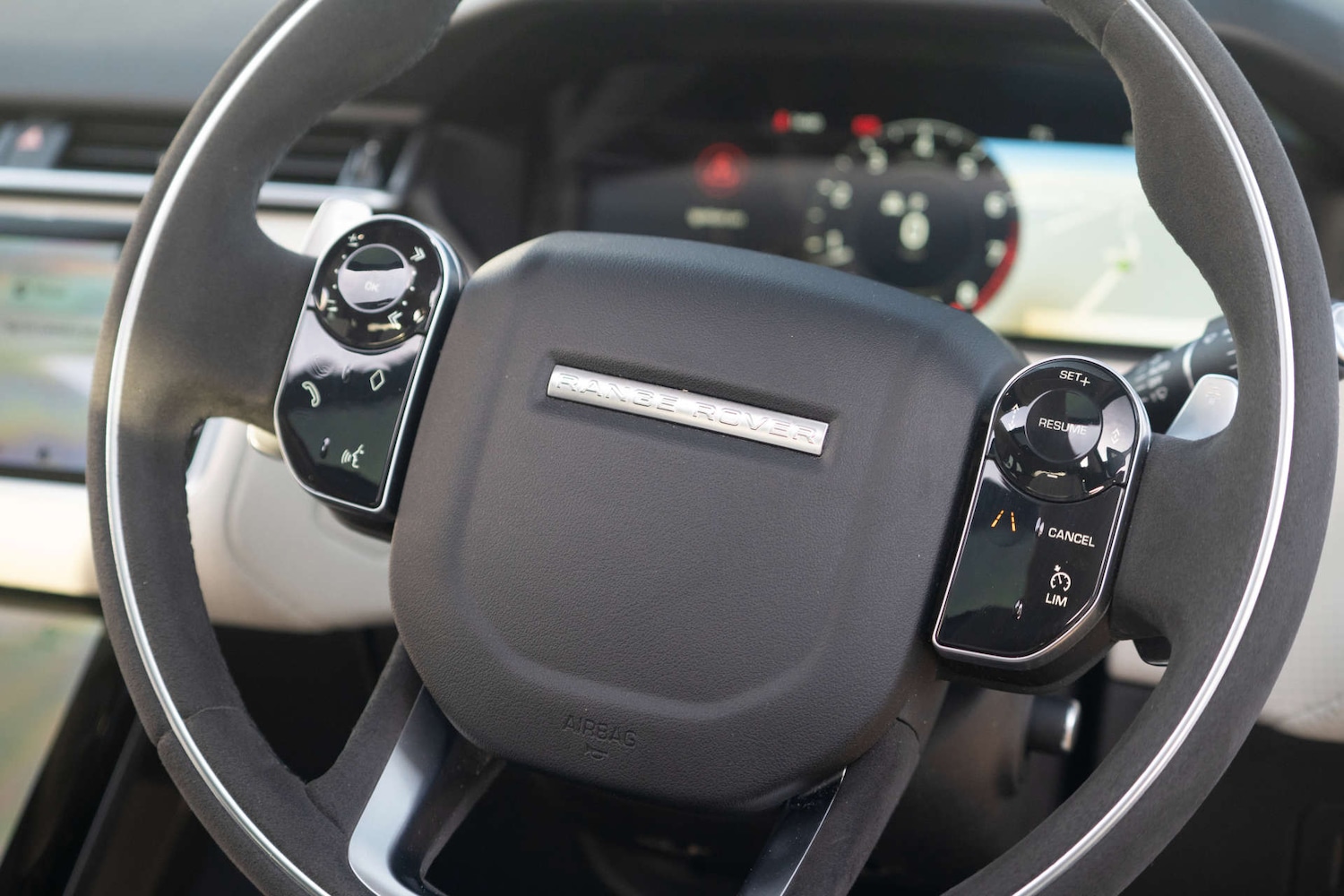 Used Land Rover Range Rover Velar 2017 for sale - 77845589: Photo 29