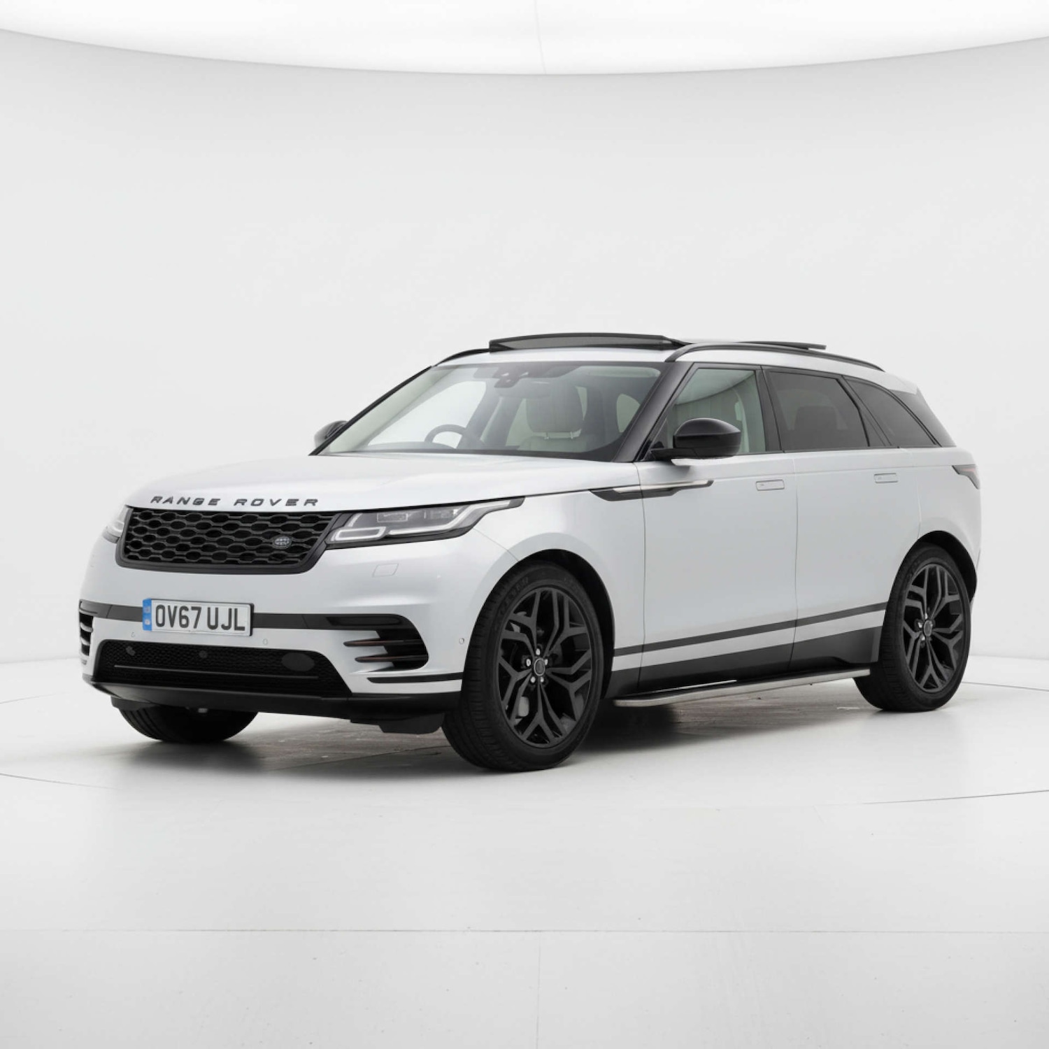 Used Land Rover Range Rover Velar 2017 for sale - 77845589: Photo 4