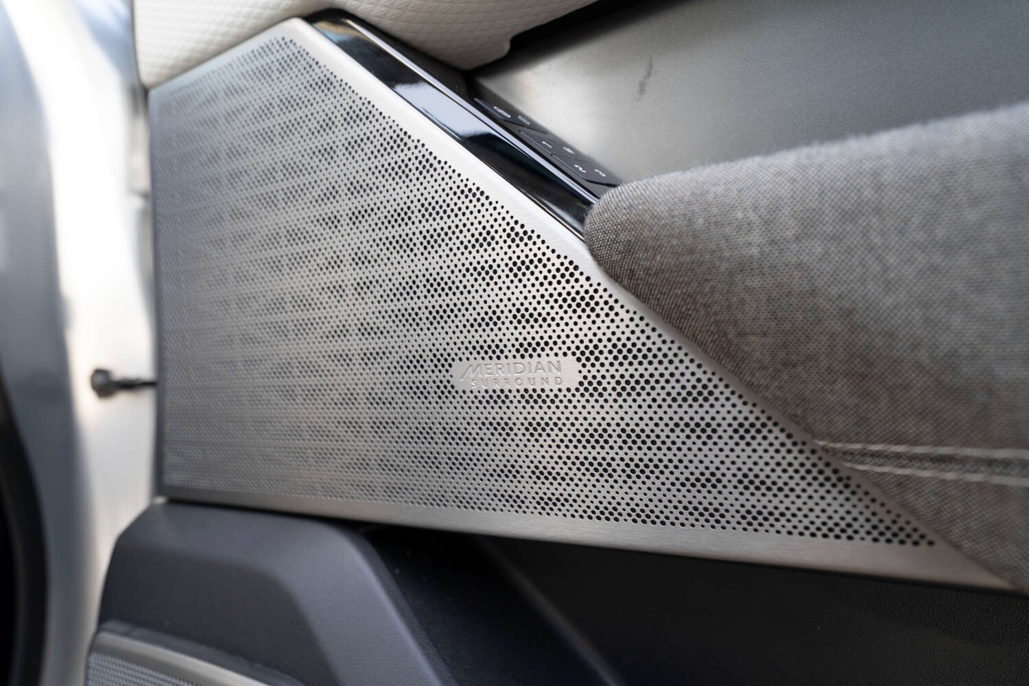 Used Land Rover Range Rover Velar 2017 for sale - 77845589: Photo 49