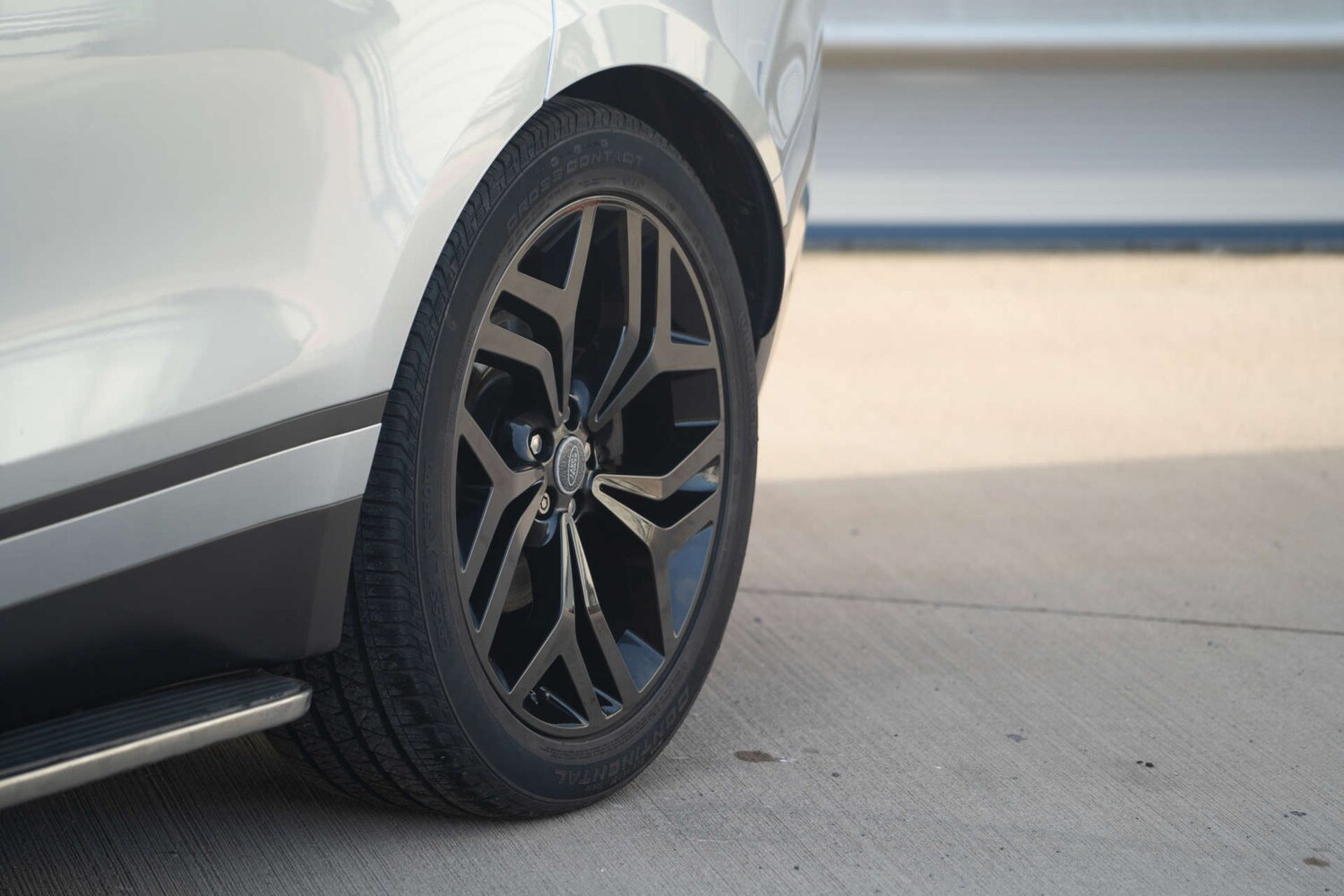 Used Land Rover Range Rover Velar 2017 for sale - 77845589: Photo 73